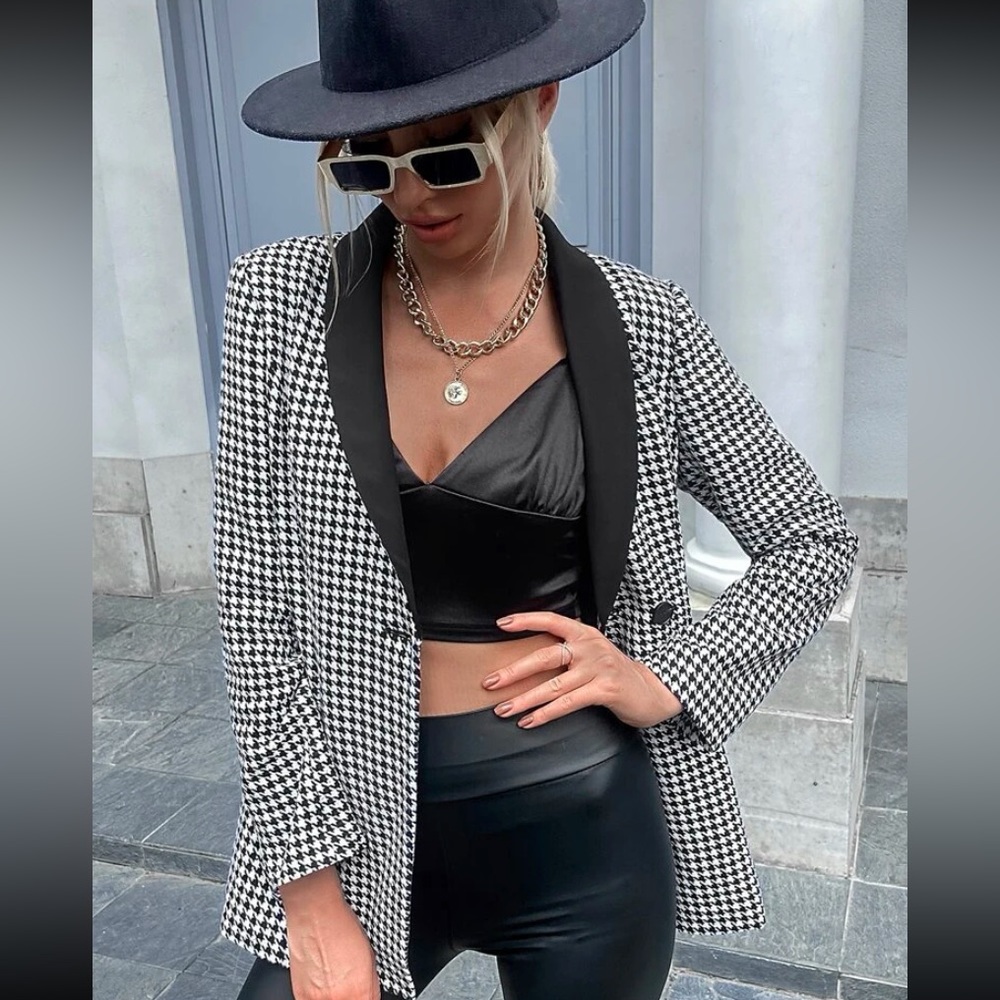 Houndstooth blazer